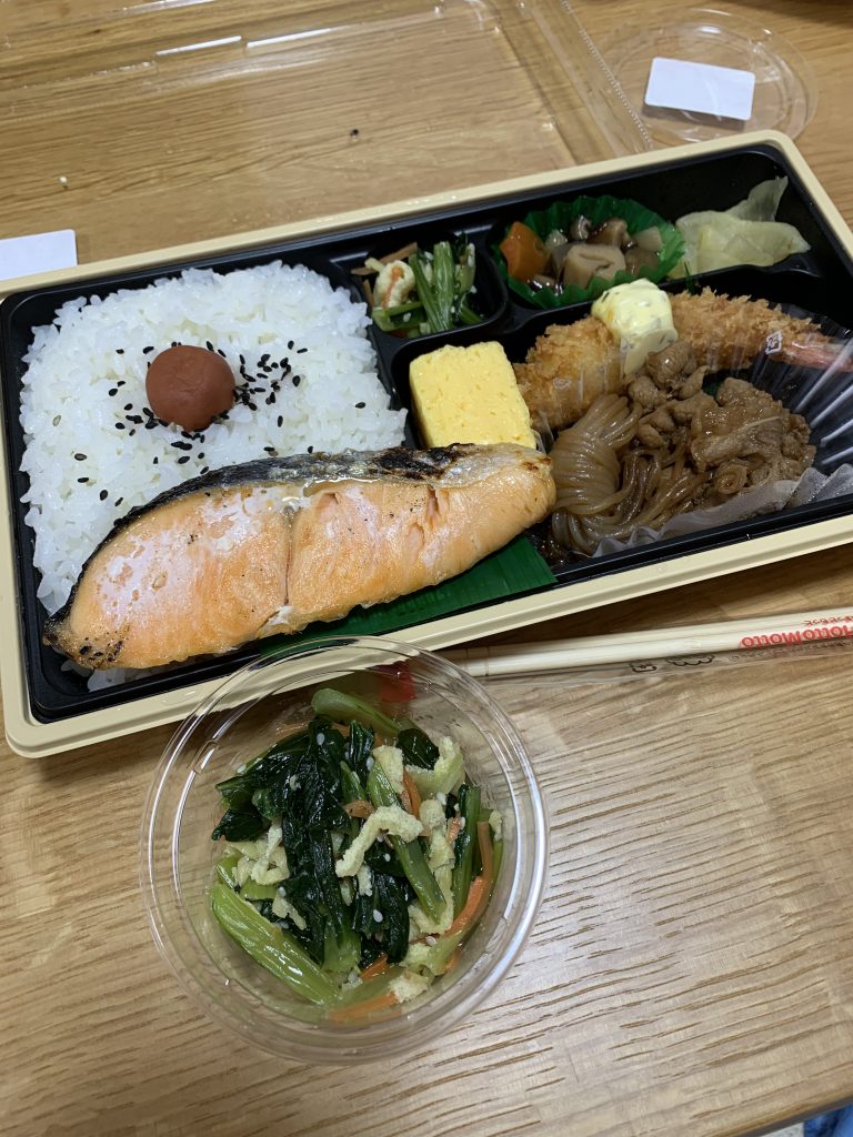 サムネイル:テイクアウト ②
